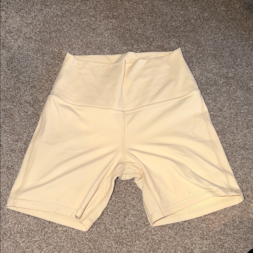 Lululemon align shorts butter yellow